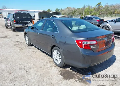 2012 Toyota Camry Hybrid Le from USA, damaged, VIN 4T1BD1FK0CU041331